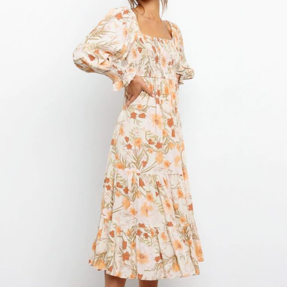 NWOT - Petal & Pup Square Neck Shirred Floral Midi Dress - Picture 4 of 7